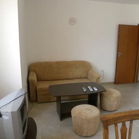 Breeze 28 Apartamento Ravda